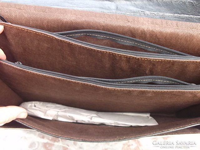Classic leather briefcase-lawyer bag 40x30 cm
