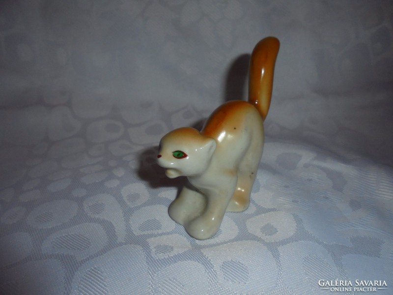Orosz porcelán cica figura