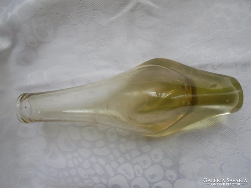 Interesting bohemia in a 3-pointed glass vase