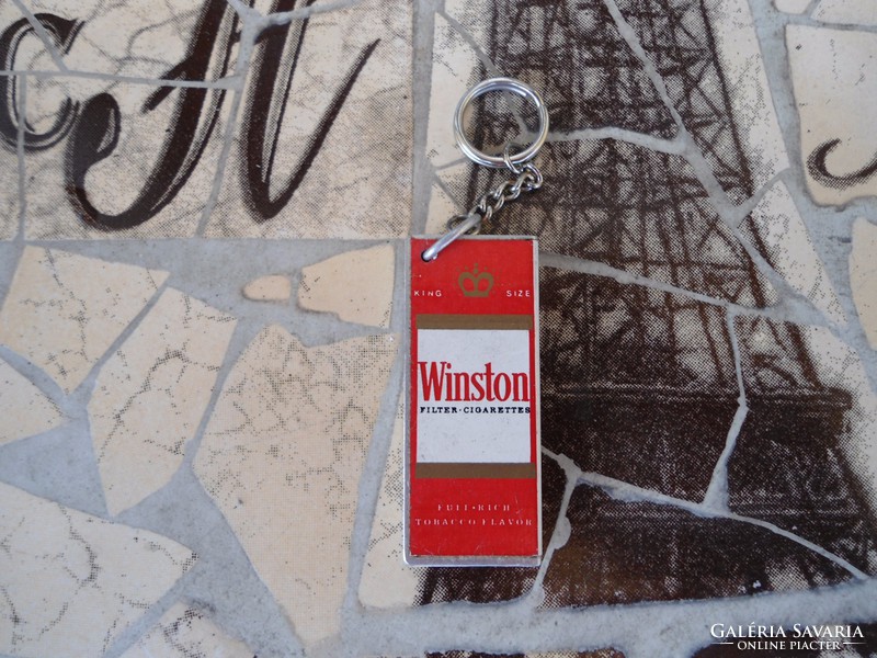 Retro Winston cigaretta feliratú kulcstartó 80-s évek