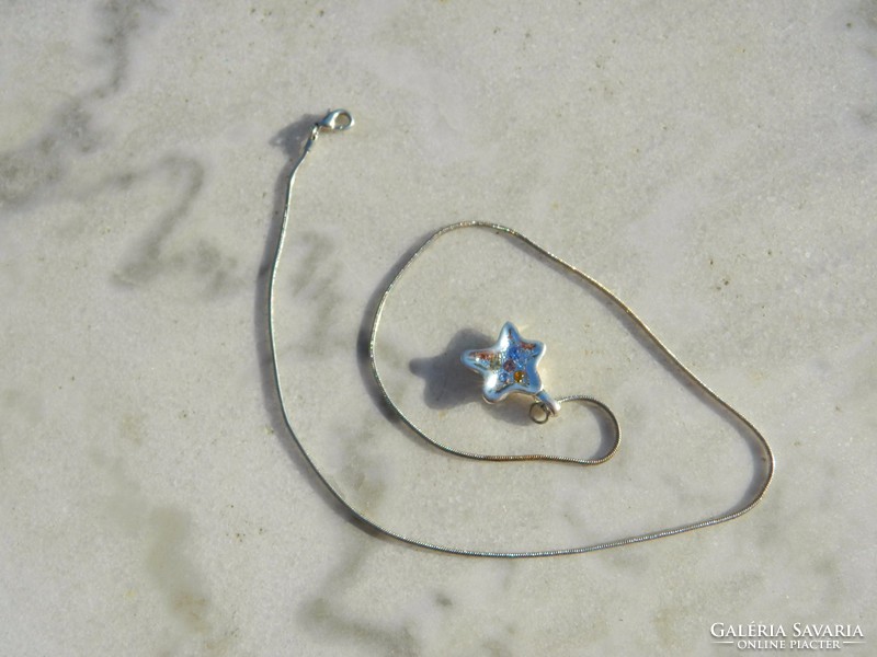 Amoeba shaped stone pendant necklace with