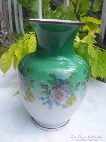 Antique raven house green flower vase, 14 cm