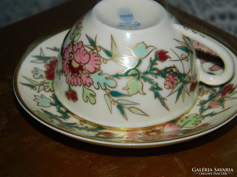 Zsolnay luxury cup and saucer with Persian pattern