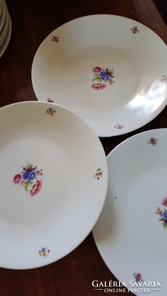 3 Pcs. Floral zsolnay plates--- only 1000 ft.