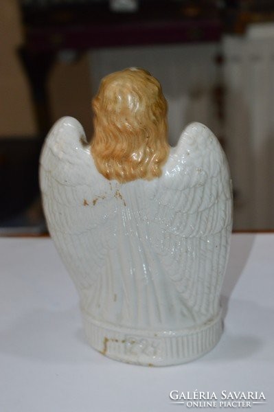 Porcelán angyal