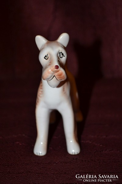 Kutya figura  ( DBZ 0008 )