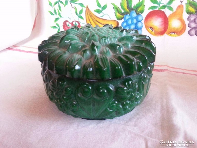Zöld malahit üveg bonbonier