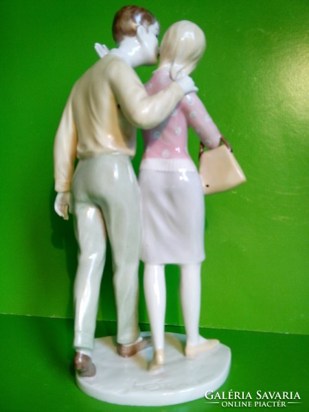 Unterweissbach is in love with some porcelain figures