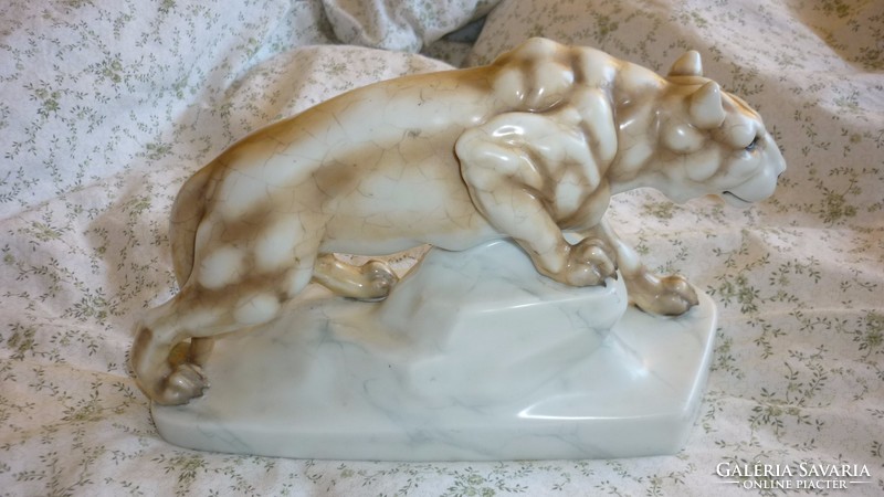 S/Altenburgi porcelán állat-szobor