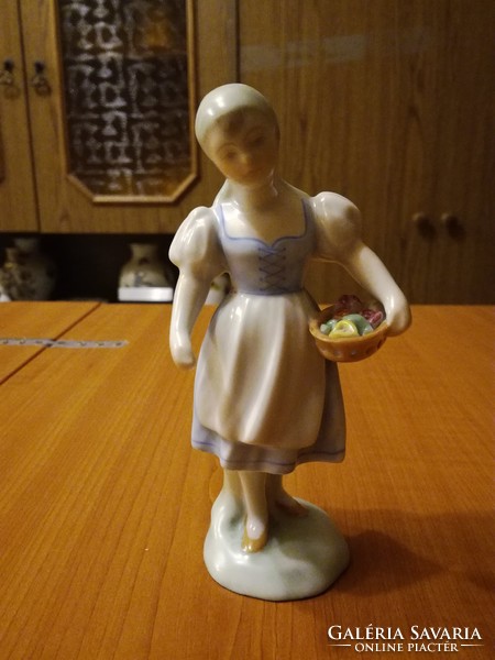 Girl with flowers from Herend, porcelain figurine of a girl with flowers