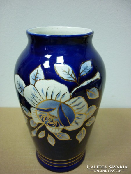 Altwien - porcelán váza