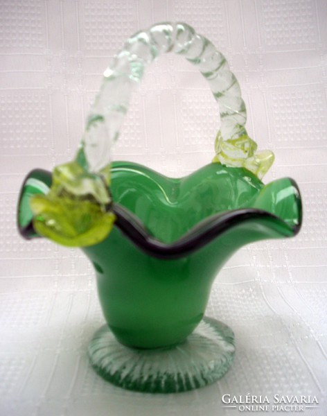 Zöld üveg bonbonier