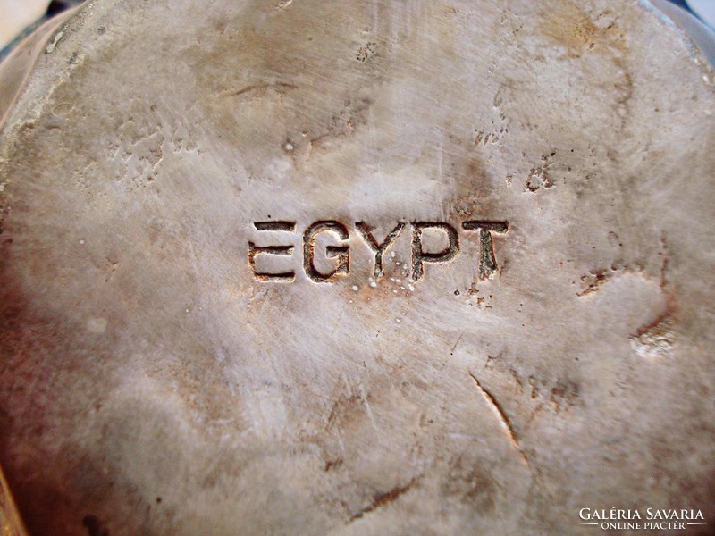Kézzel készített, egyiptomi ezüstözött vörösréz tálka