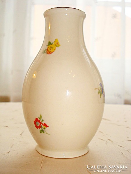 Hollóházi porcelán vázácskák