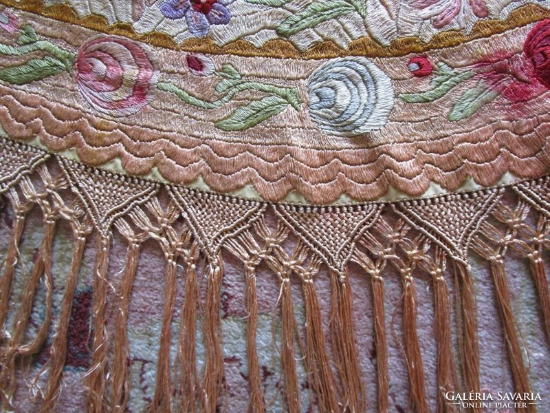 Art Nouveau Matyo piano piano tablecloth silk full embroidered fieldstone 1908 museum flawless