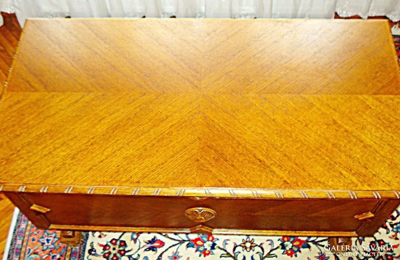 Térbe állítható tölgyfa íróasztal /Koloniál /
