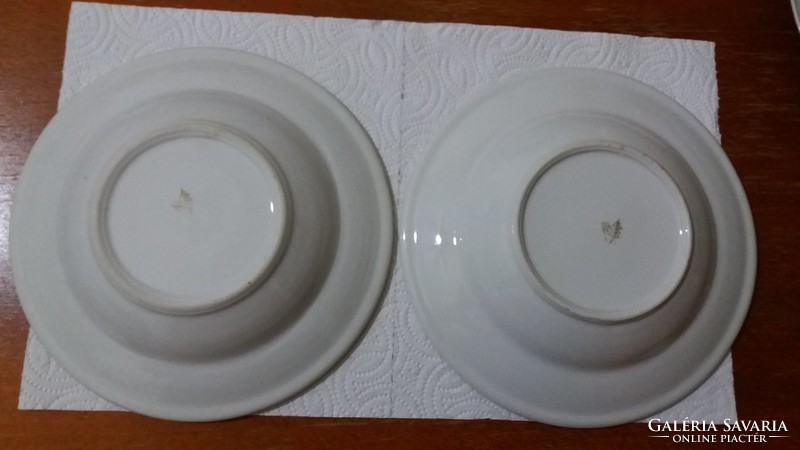 Porcelán mély tányérok ( 2 db)