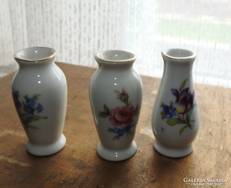 Raven House Miniature Vase Set - Hand Painted Vintage Raven House Mini Vases