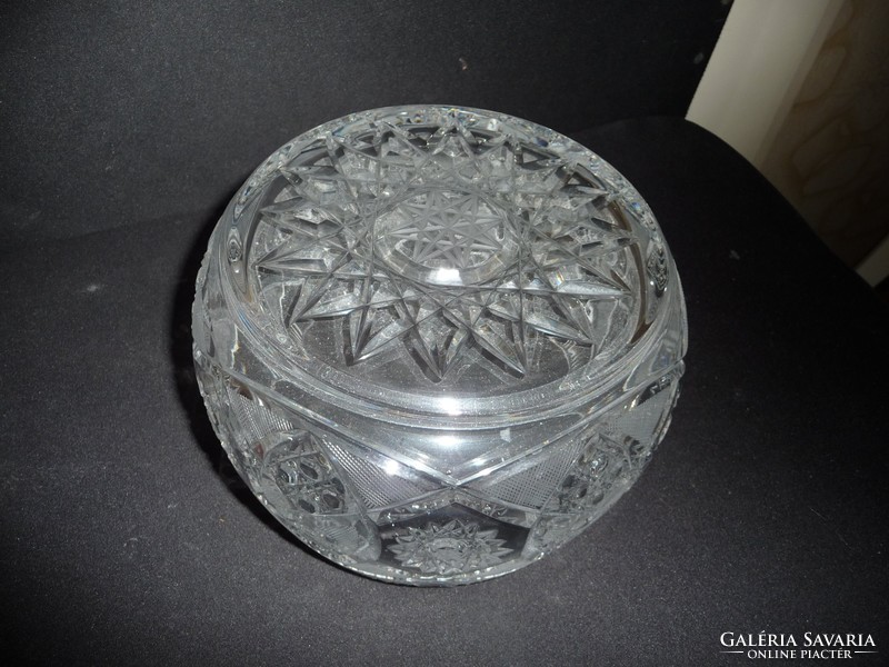 Dúsan metszett ólom kristály asztalközép / váza / asztali dísz kínáló (1)