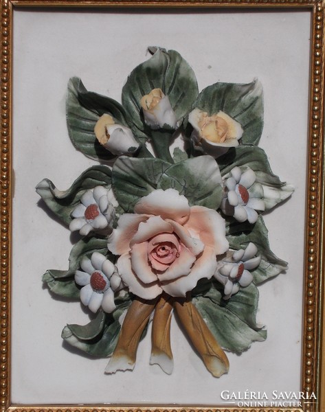 Porcelain plastic bouquet wall mural is also an ideal gift!