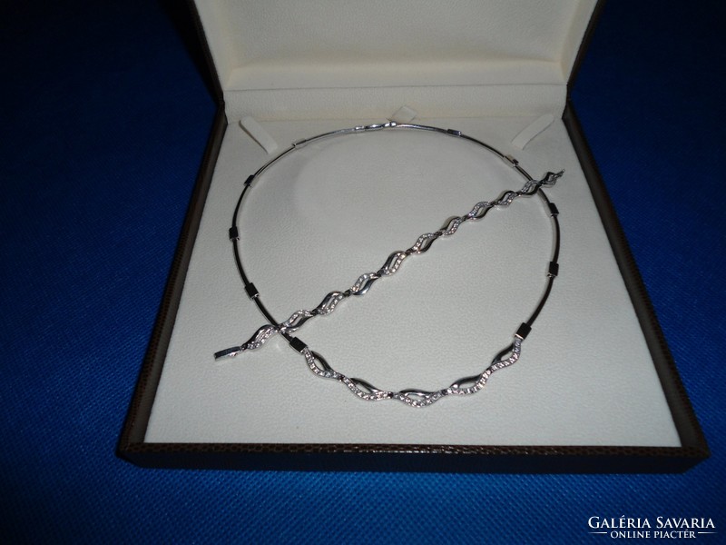 White gold 14k women's necklace + bracelet 34 gr