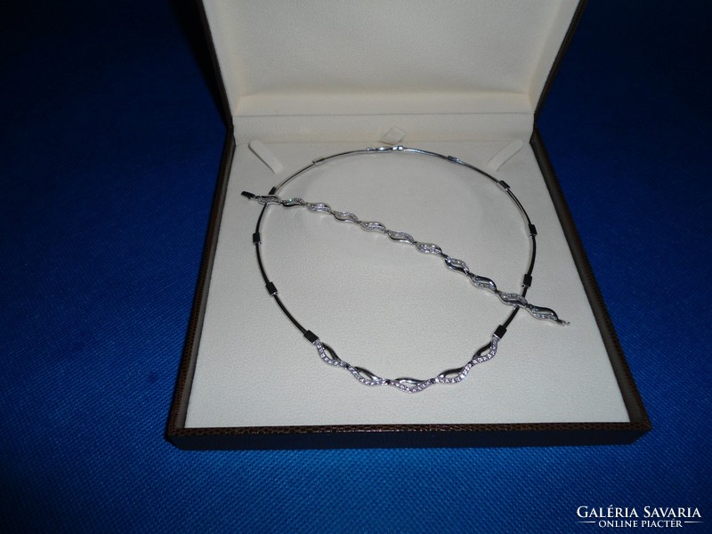White gold 14k women's necklace + bracelet 34 gr