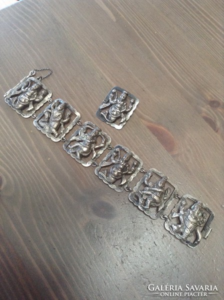 Antik keleti kézműves ezüst karkötő brossal