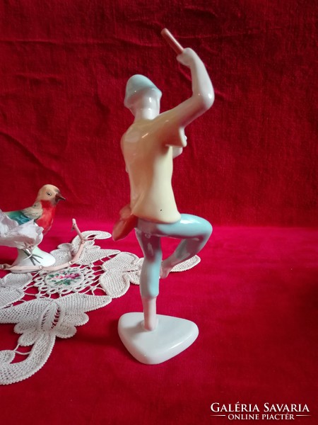 Drasche táncoló fiú figura - kézzel festett