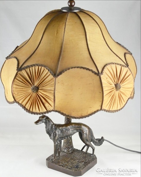 Dog bronze lamp with 50 original shades