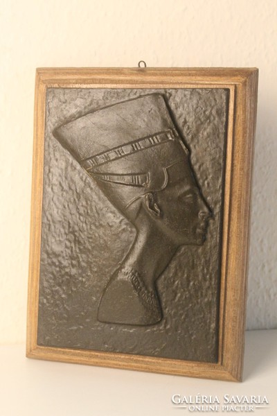 Nefertiti öntött vas falifej, falimaszk, falikép, szobor