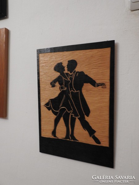 Special hand-engraved woodcut: silhouette - dancers