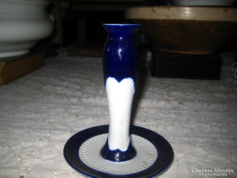 Zsolnay kék fehér gyertyatartó     11 x 14  cm