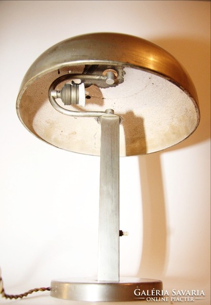 Art deco lámpa ezüstözött fém