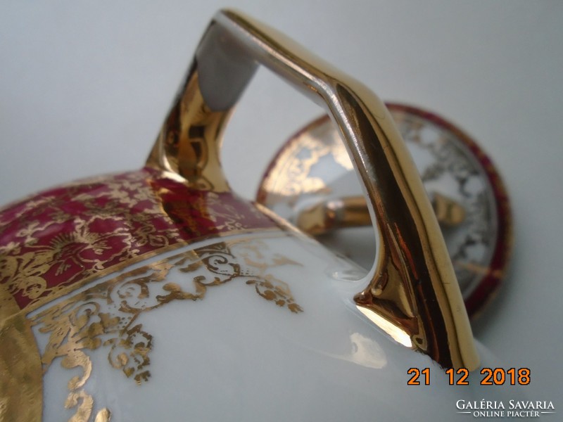 Imperial elbogen sugar holder with gold brocade pattern, mythological scene, impressed sword arm mark