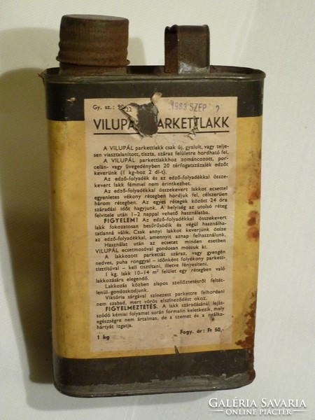 Padlóápoló doboza, 1963-ból 