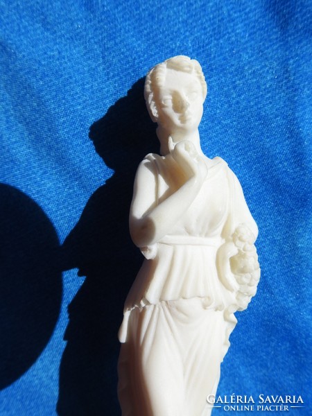 Római nő szobor -  római nő - kisplasztika alabástrom szobor