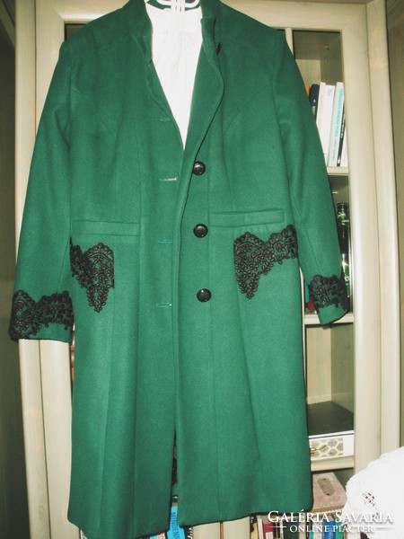 Green winter coat, brand new