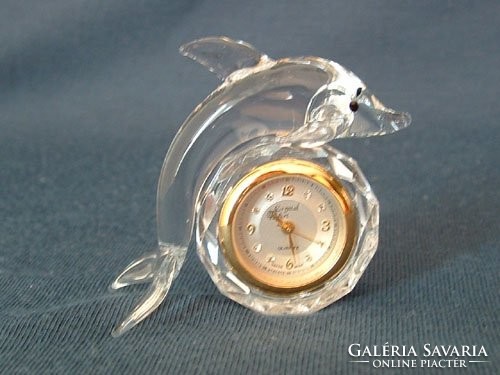 "Crystal Art" delfines vitrinóra, quartz