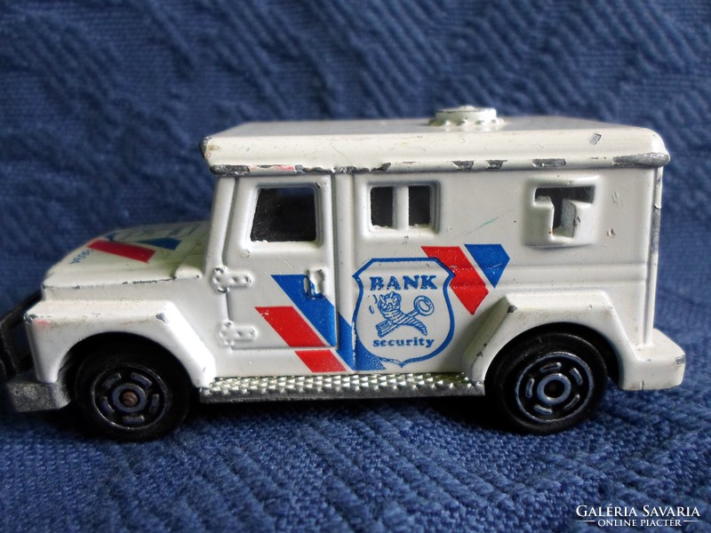 Majorette bank security French metal small car 1980