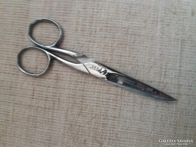 Old marked and serially numbered soling scissors