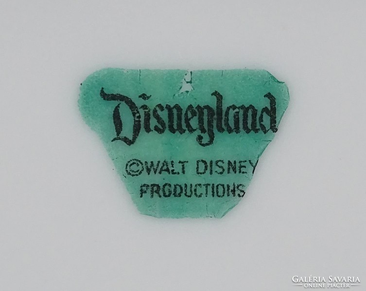 0W752 Disneyland áttört porcelán dísztányér 16 cm