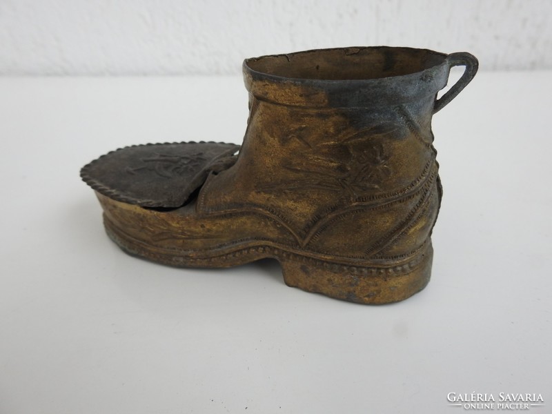 Antik cipő alakú cigaretta tartó és hamutartó - hamuzó