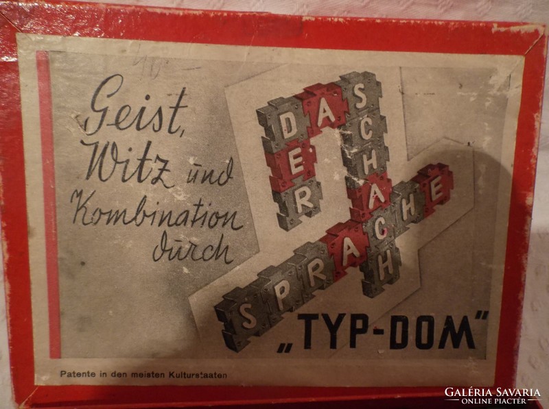Game - word puzzle - plastic - retro - Austrian - font size 2 x 2 cm