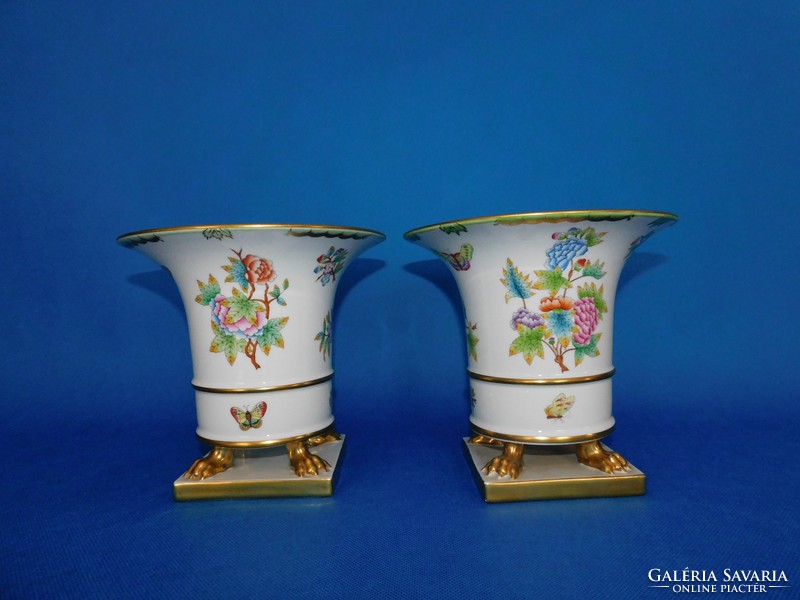 Herendi   Viktória   barokk Körmös váza pár