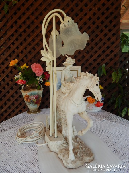Equestrian female statue table lamp