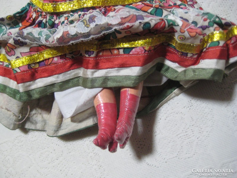 Magyaros ruhába öltöztetett   baba  ,kézimunka , 40 cm