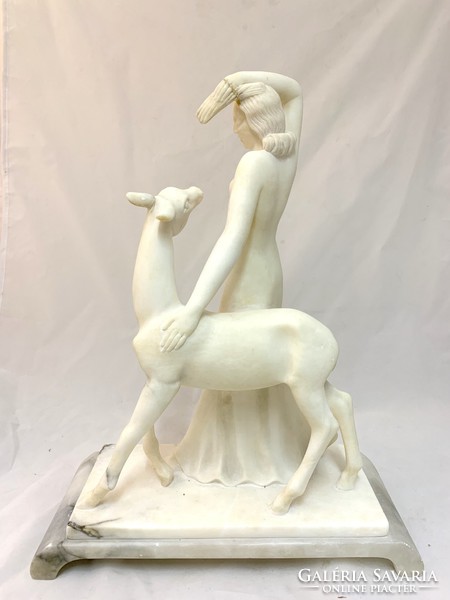 Art deco alabaster statue around 1930 - 02857