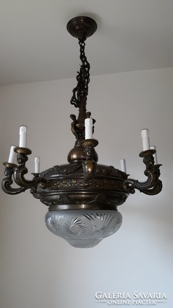 Empire 8-arm huge antique chandelier in perfect room condition