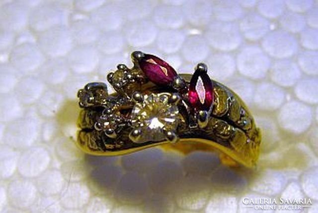 14 Kt yellow gold 0.30 Kt diamond and garnet Alaska ring with 22 kt gold nuggets