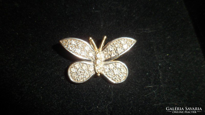 Czirkon-Set with Gold Butterfly Pendant